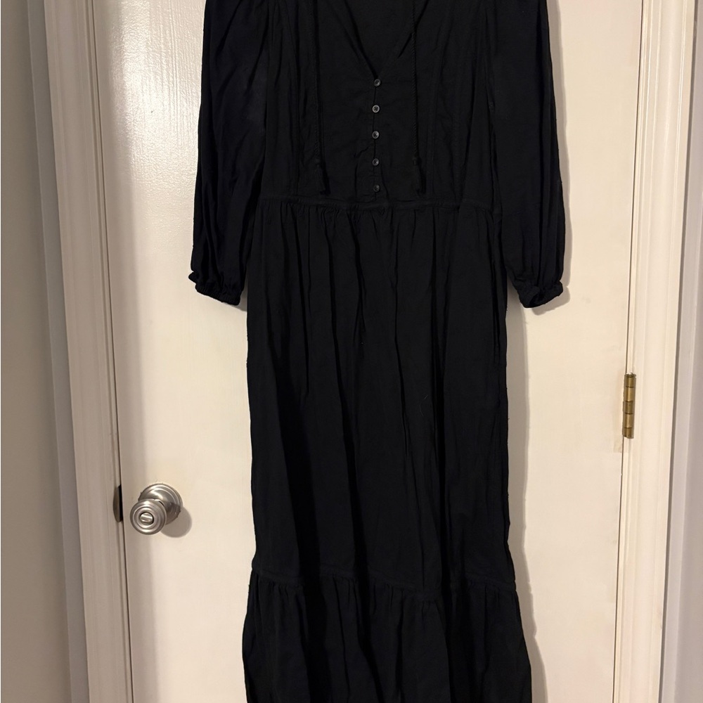 Old Navy Black Long Sleeve Dress